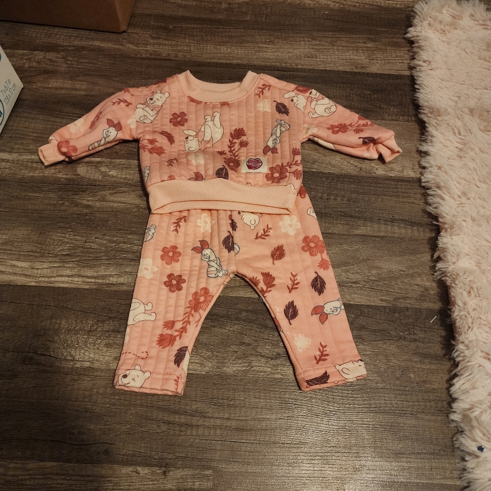 Adorable Pink Baby Pooh Bear Outfit 0-3M